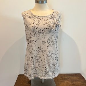 Sleeveless white & black floral print Michael Stars cotton knit t-shirt with bow